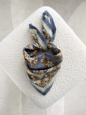petit-foulard-jasmine-bleu