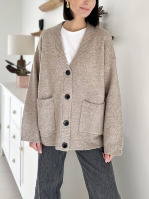 gilet-taupe-oversize-manches-longues