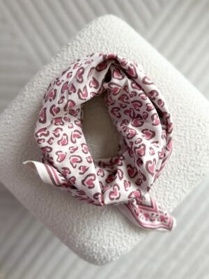 Grand-foulard-Léo-Cerise