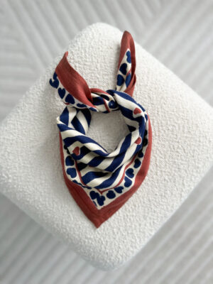 Petit-foulard-Stripe-&-Love-Brique