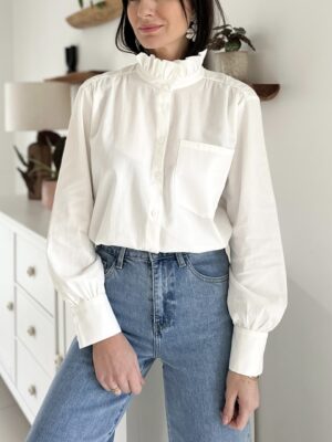 Chemise-blanche-col-volants