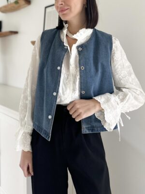 Veste-sans-manches-denim