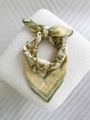 petit foulard Chandra kaki