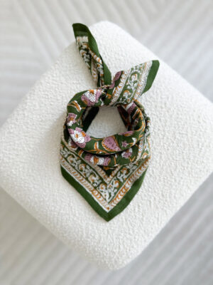 Petit-Foulard-indien-jaya-kaki