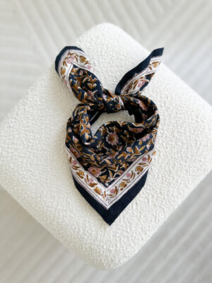 Petit-Foulard-Scarlett-encre