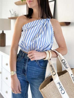 Top-asymétrique-bleu-ciel