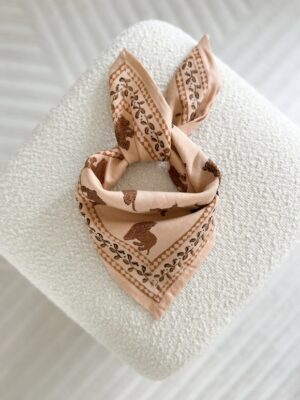 Petit-foulard-tigre-nude