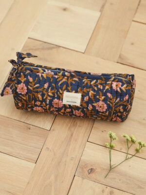 Trousse-écolier-Scarlett-encre