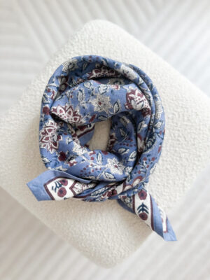 grand-foulard-Manon-bleu-indien