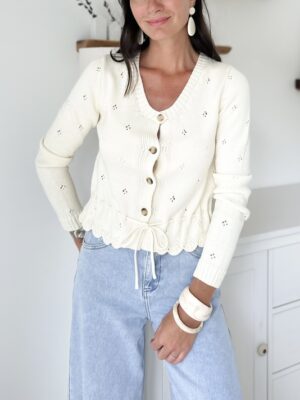 gilet-maille-manches-longues-ecru-tricotage-fantaisie