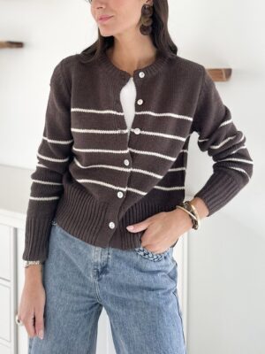 gilet-maille-marron-rayures