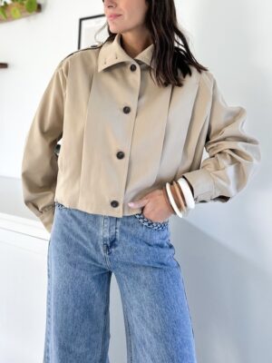 trench-court-manches-longues-details-plisses