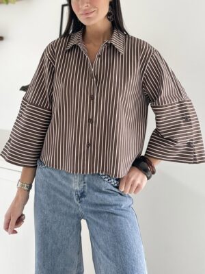 Chemise-oversize-courte-rayures-marrons