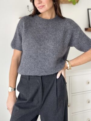 pull-maille-alpaga-gris-manches-courtes