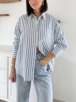 chemise-rayée-bleue-oversize