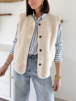 veste-sans-manches-écru