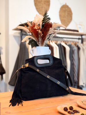 sac-croute-cuir-noir-anse-franges