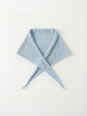 Foulard triangle bleu ciel maille coton