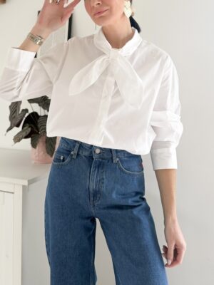 chemise coton blanche manches longues oversize nouée au col