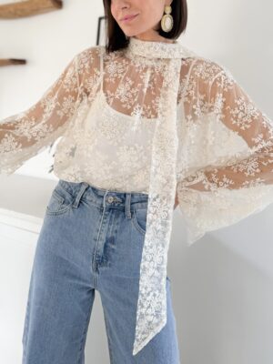 blouse voile écrue transparante brodée manches longues