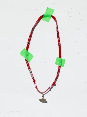 cordon-de-telephone-rouge-intense