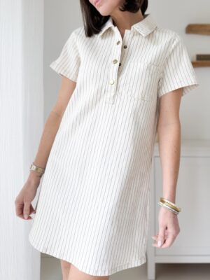 Robe rayée courte