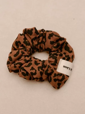 chouchou léopard marron gaze de coton