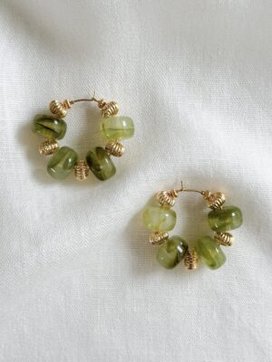 boucles-doreilles-creoles-perles-vert-olive