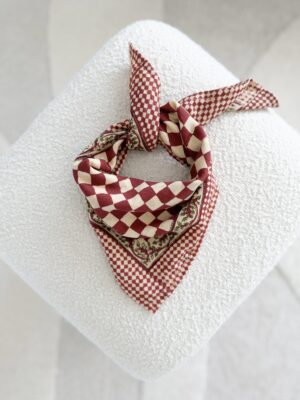 petit foulard damier grenat
