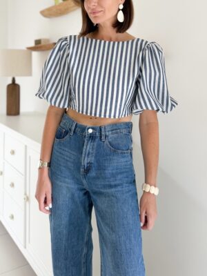 Top rayé dos nu manches courtes bouffantes coupe courte
