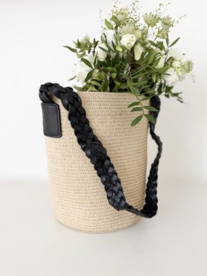 Sac seau panier naturel anse tressée noire