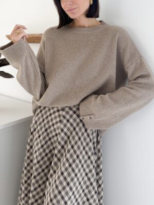 Pull en laine taupe manches longues