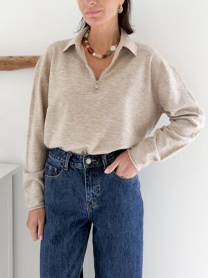 pull manches longues maille fine col classique zip couleur beige