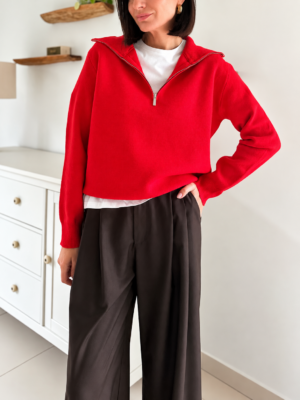 pull camionneur rouge