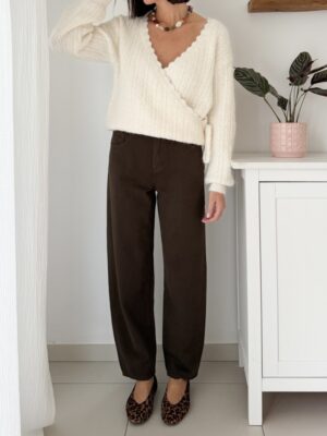 jeans marron chocolat taille haute coupe ballon ajusté